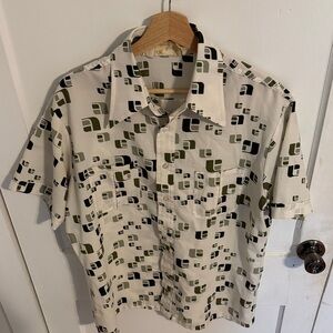Men's Patterned Short Sleeve Shirt